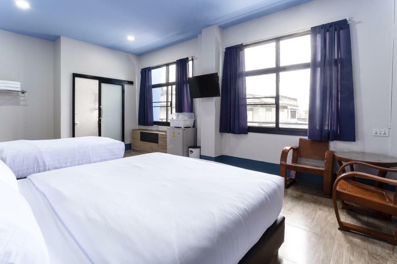 Udomsuk Hotel Сатун Екстер'єр фото
